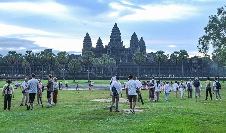 Cambodia sees 5.6 pct drop in int’l tourist arrivals in first 8 months of 2025
